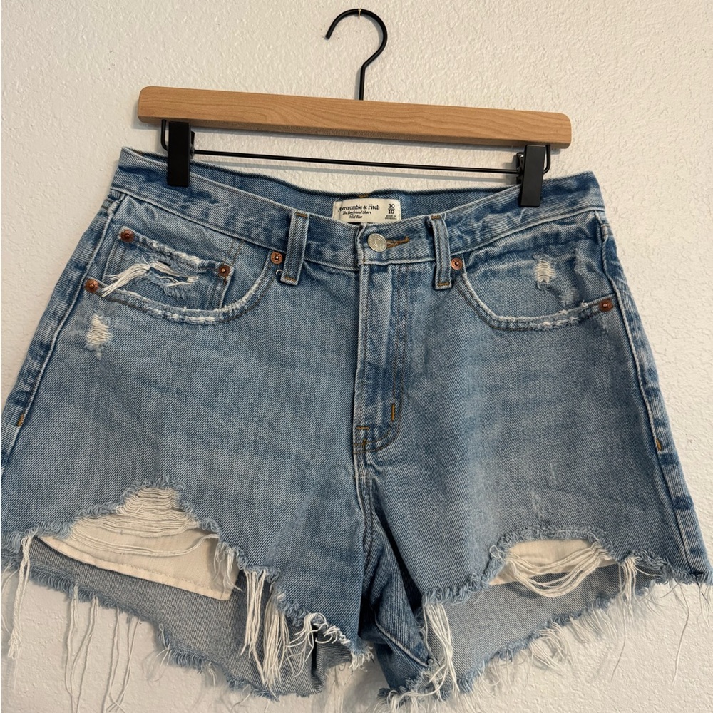 Abercrombie & Fitch Light Blue Jean Mom Shorts